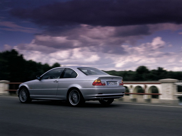 BMW_E46_Coupe_Press_Photos_029.jpg