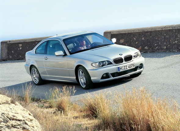 Uzspiediet lai redzētu oriģinālizmēru BMW_E46_Coupe_Press_Photos_034.jpg