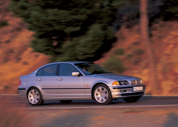 BMW_E46_Sedan_Press_Photos_011.jpg