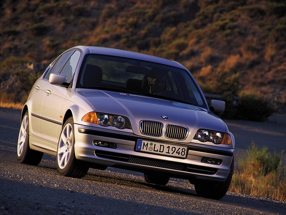 BMW_E46_Sedan_Press_Photos_012.jpg