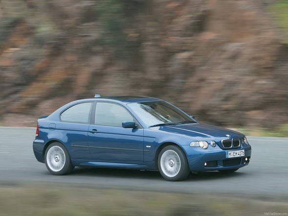 Uzspiediet lai redzētu oriģinālizmēru BMW_E46_Compact_Press_Photos_020.jpg