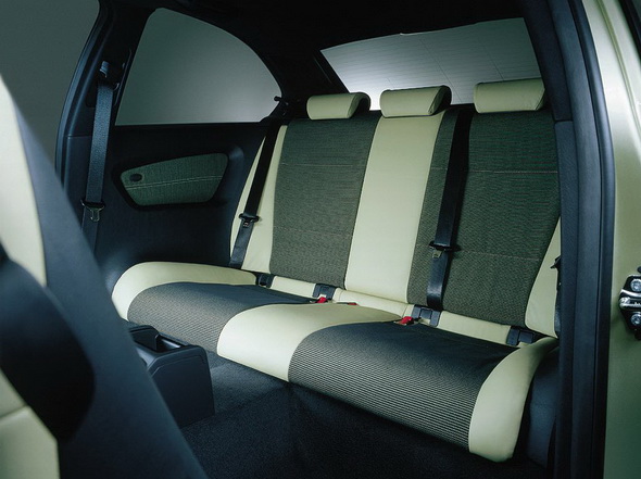 BMW_E46_Compact_Press_Photos_028.jpg