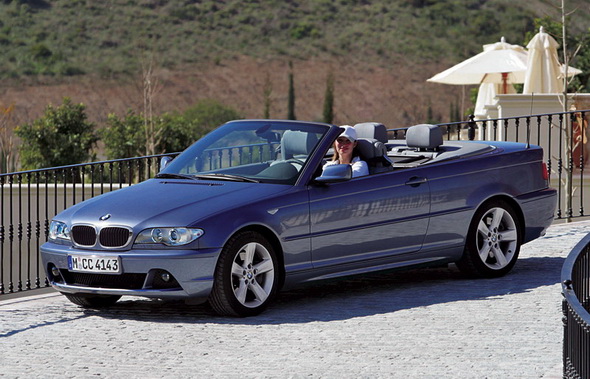 Uzspiediet lai redzētu oriģinālizmēru BMW_E46_Cabrio_Press_Photos_036.jpg